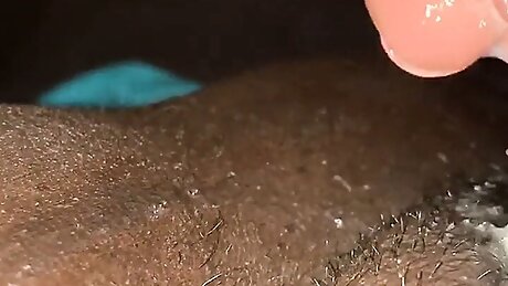 Ethiopian busty milf