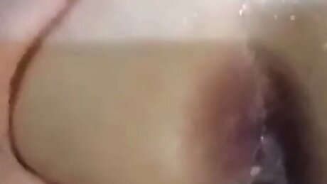 minha esposa gemendo muito fazendo sexo anal delicioso