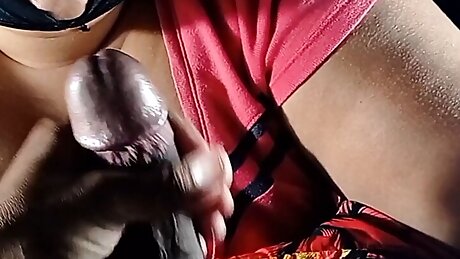 My college roommate Laura sucks my cock until I cum