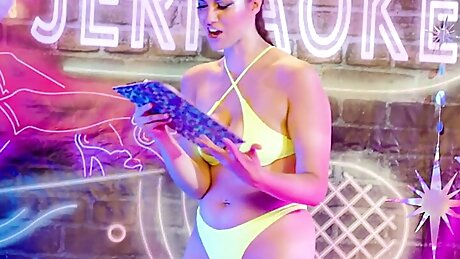 Jerkaoke - Jessie Pony and Bernard Sanchez Compete In An Out Of This World Edition Of Jerkaoke - LAA0029 - EP2