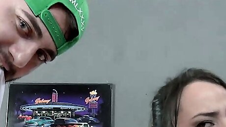 Sexy girl in search of orgasm - Episode 3