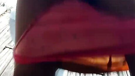 Pissing video of my girlfriend