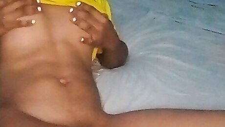 I masturbates to seduce my ex boyfriend again