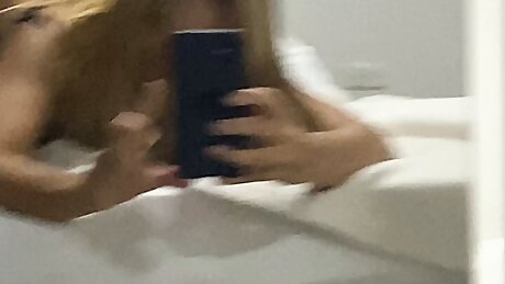 Wanda Nara -Video leaks to fomosa argentina Big Booty