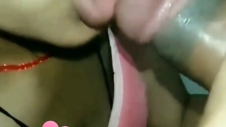 Baby bhabhi ne land ko choos choos kar lal kar diya