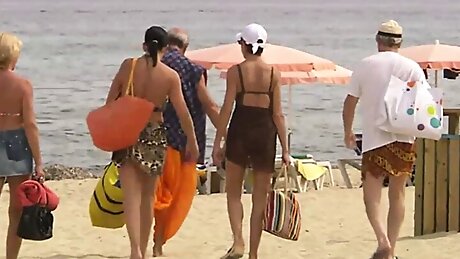 Wild Holidays (Full Movie)