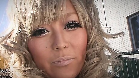 Lovely japanese milfs Vol 40