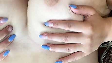Julia's big boobs want you to jerk off to them