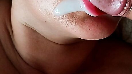 My stepmom loves my cum in her mouth in the morning