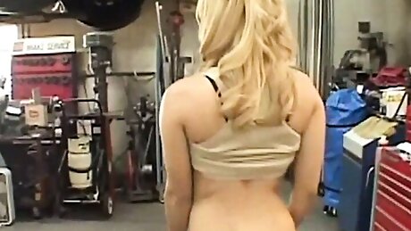 She Loves Big Hard Cock in Her Wet Pussy