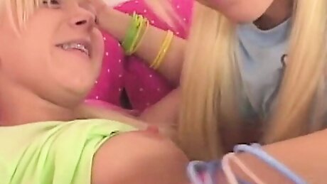 Lil Lexy Lesbian girlfriend fingering pussy