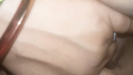 Desi Bhabi ki garam chut me finger Karti hui bhabi ki garam Gili chut ko rat me jamkar choda mast chudai for desi bhabi