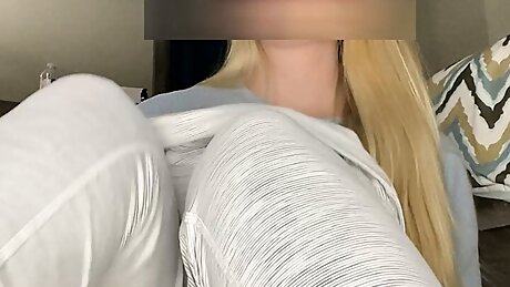 Horny Amatuer blonde pleasures herself on the floor in the bedroom!!