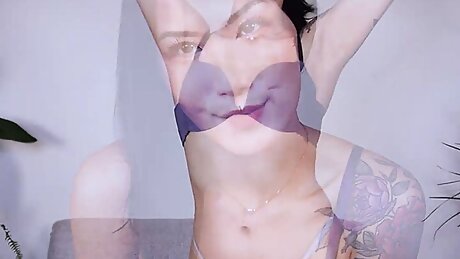 Your intro to Gooning Full Clip: dominaelara.com