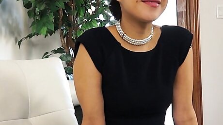 DadCrush - Generous Stepdad Helps His Nervous Stepdaughter Release The Tension Before Job Interview