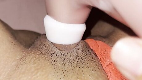 Multi orgasms for this girl