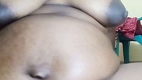 Indian aunty self nude show with tamil audio