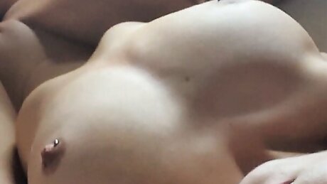 Teen SLUT takes a warm facial