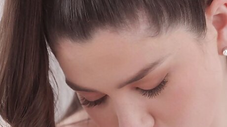 BLACKED Gorgeous Alyx keeps her sugar daddy very satisfied