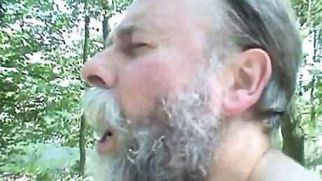 Young girl in a trap!