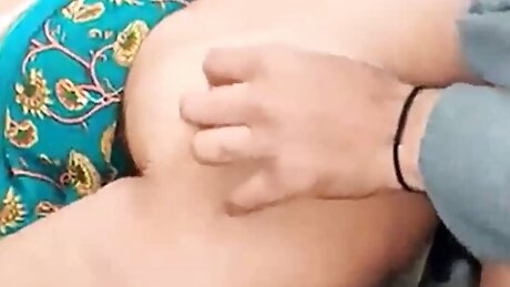 My wife full chadai video my house and seen now.