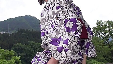 Japanese Kimono Lady Runa Hagawa Had Sex, Uncensored