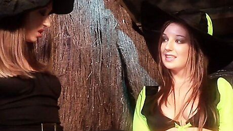 Hags in stockings are loving sex and cum on faces