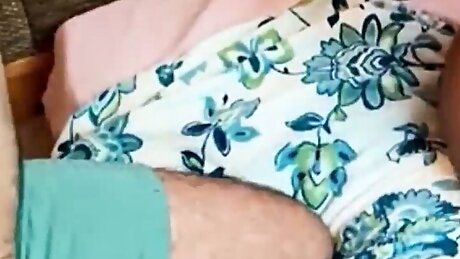 My wife full chadai video my house and seen now.