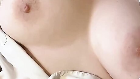 Look When I Touch My Hot Juicy Bbw Body