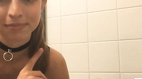 Emelie Crystal - Anal Sex Preparation