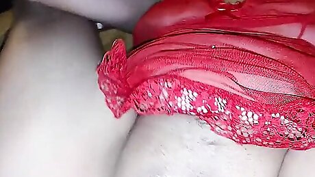 Agrandandole le pepa con la bomba de vacio