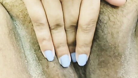 Masturbation Of A Juicy Indian Pussy