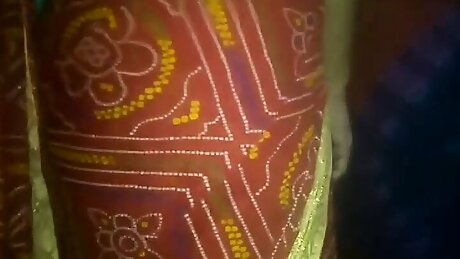 Makan Malkin ko ghar bulakar choda