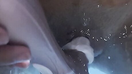 Jasmine Masturbates The Clitoris With A Waterproof Sex Toy In The Jacuzzi