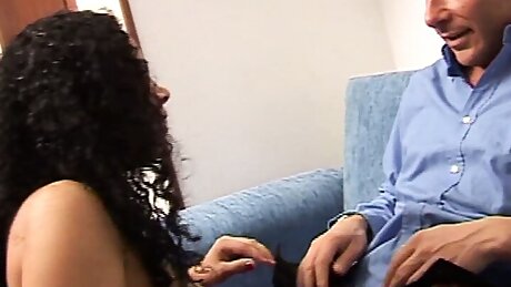 Anal sex for sexy bitch!