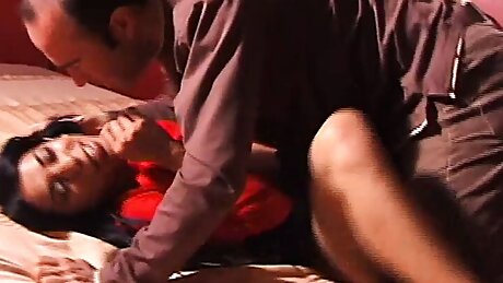 Big cock for sexy milf in heat!