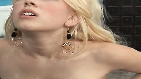 Kagney Linn Karter gets fucked on her boobs