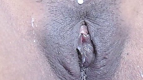 Horny Mona Bhabi Has A Tight Pussy