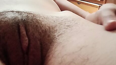 Best big pussy. Let's play together.