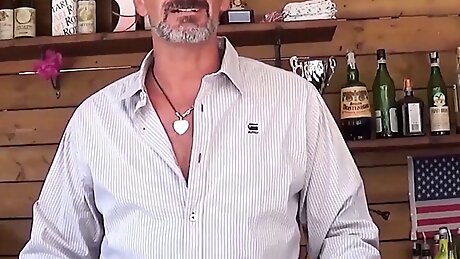 A Fantastic Series With Roberta Farnese, Real Professional