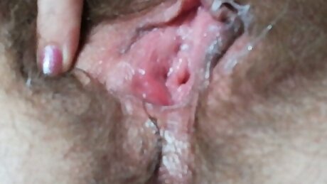 Hairy Pussy Compilation &ndash; Wet Big Clit And Pussy