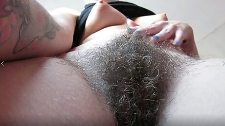 Amateur Girl Playing With Her Huge Bush &ndash; Hairy Pussy!