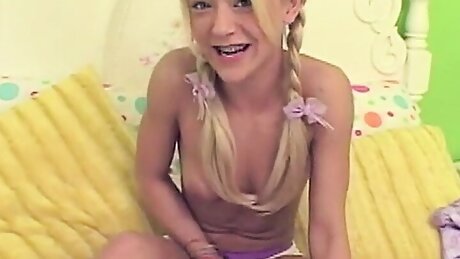 Lovely Lil Lexy Fingering Pussy on bed