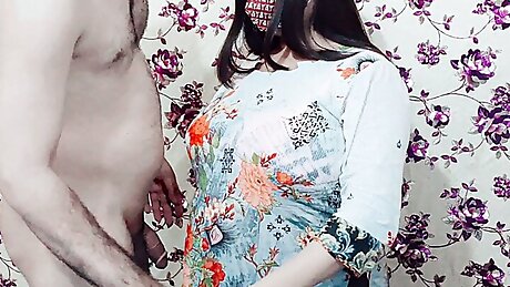 mujay bhai ne gandi movi dekhtay pakar lia