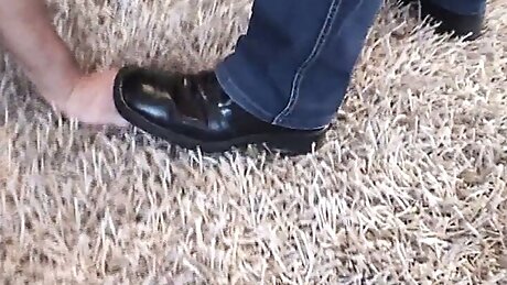 MEGA-HUMILIATION SHOW