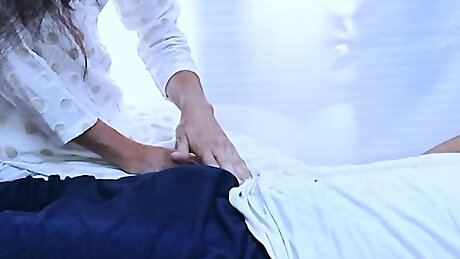 Nurse ki tabad tod chudayi chut laal  kr di chod chod kr clear hindi audio porn video