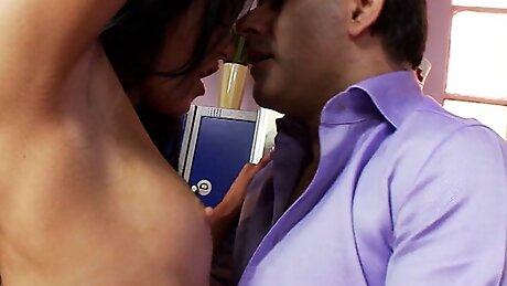 Tattooed Slut Fills Her Mouth With Cock And Loves It