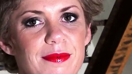 MILF in lace thong plays with tequila