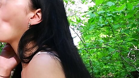 Forest Blowjob in Silence With the Sounds of Nature