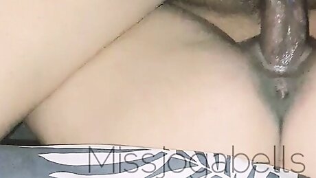 Lakas ng ungol ni tita habang kinakantot ko sya aunty sex